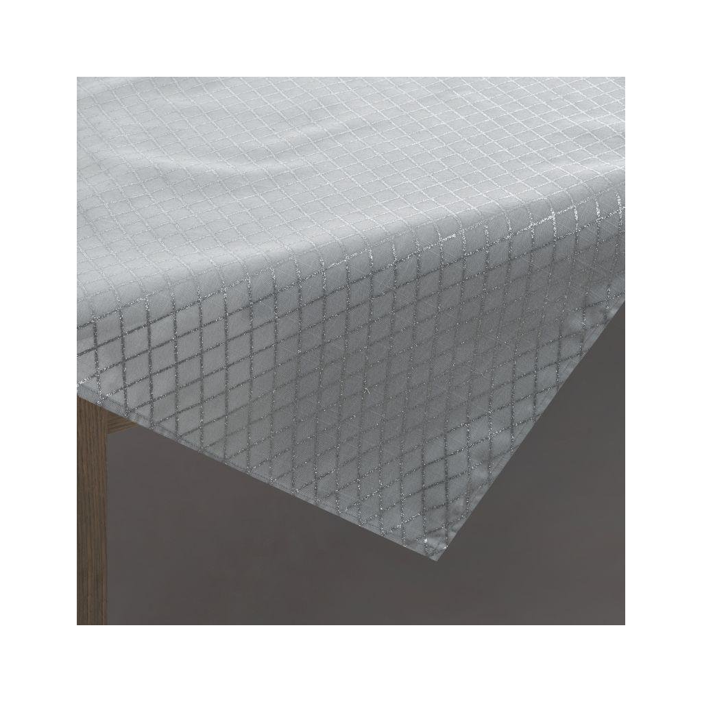 10320 obrus arana zdobeny striebornou potlacou 80 x 80 cm