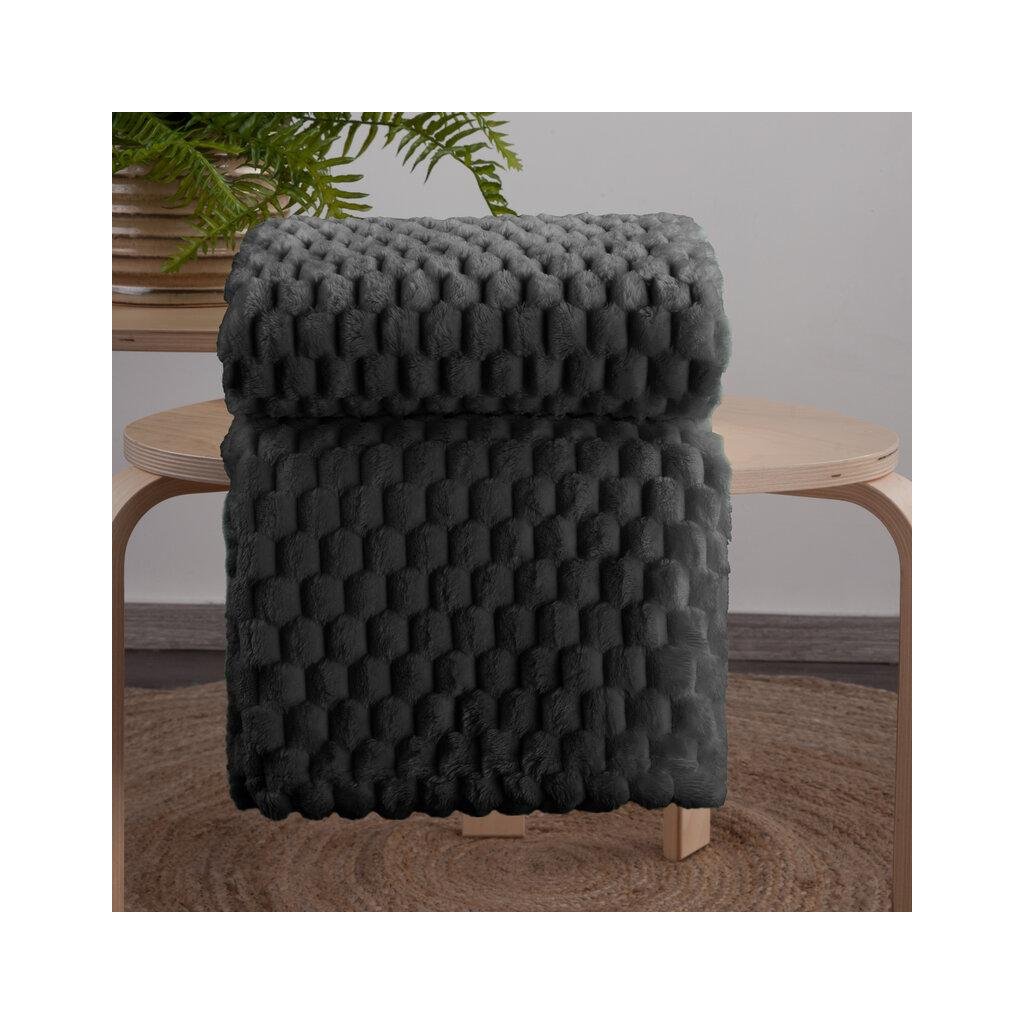 72981 cierna hunata deka cindy6 s 3d vzorom 170x210 cm