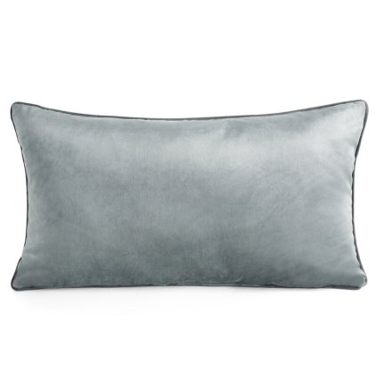 Strieborná zamatová obliečka na vankúš s kontrastným lemovaním GAJA3 30x50 cm