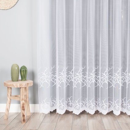 Biela žakarová záclona LENA so zaujímavým vzorom