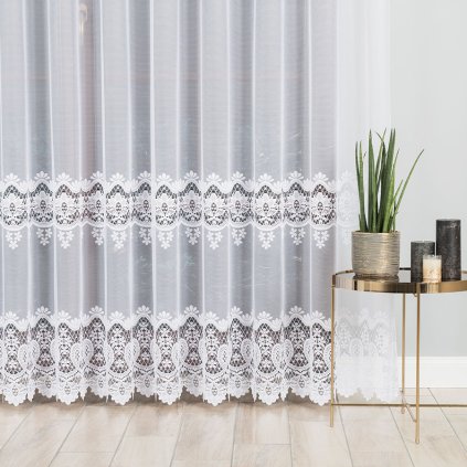 Biela žakarová záclona OLIMPIA so zaujímavým vzorom