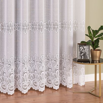 Biela žakarová záclona MONIKA s jemným vzorom