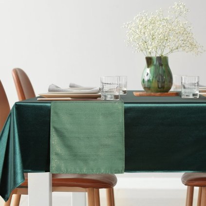 Zelený vianočný obrus GLAMO set 140x300 cm + 33x300 cm