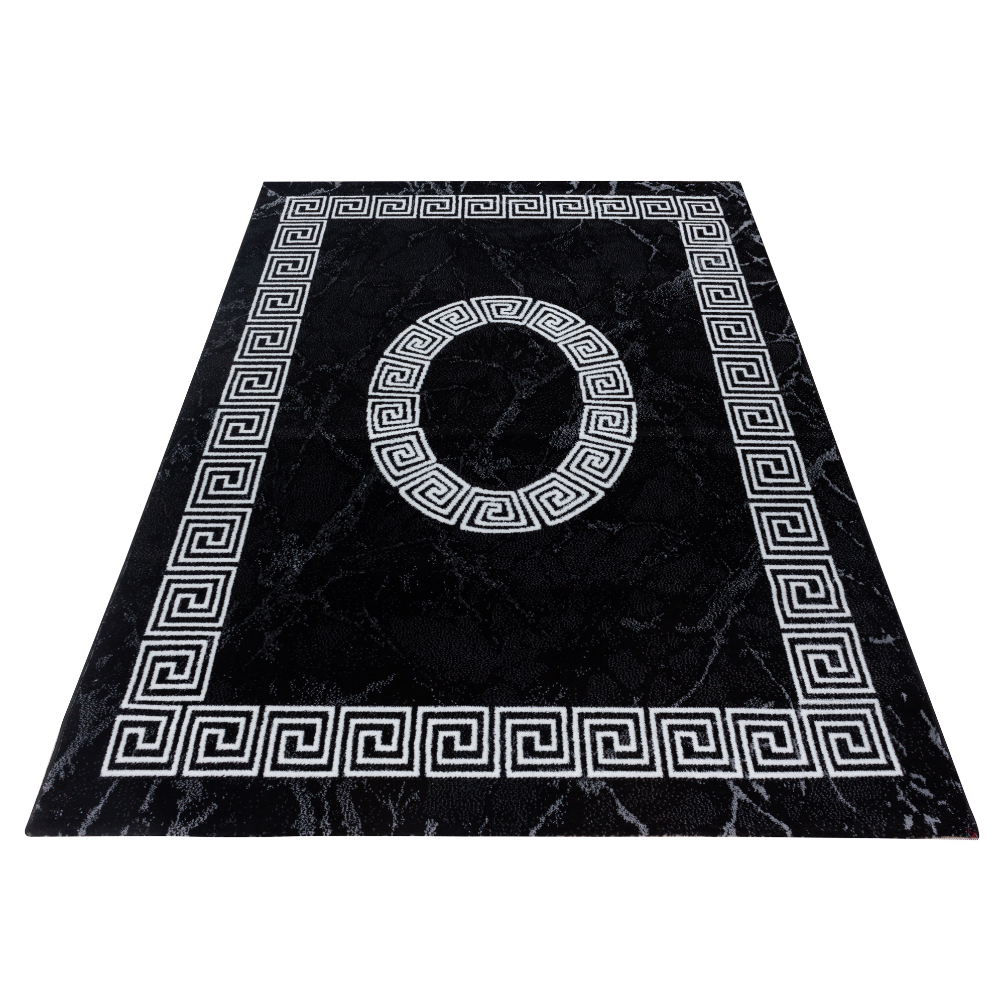 Kusový koberec Plus 8009 black Rozmery koberca: 120x170