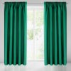 15255 zeleny zatemnovaci zaves na paske blackout 135x270 cm