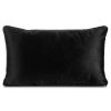 Čierna zamatová obliečka na vankúš s kontrastným lemovaním GAJA3 30x50 cm