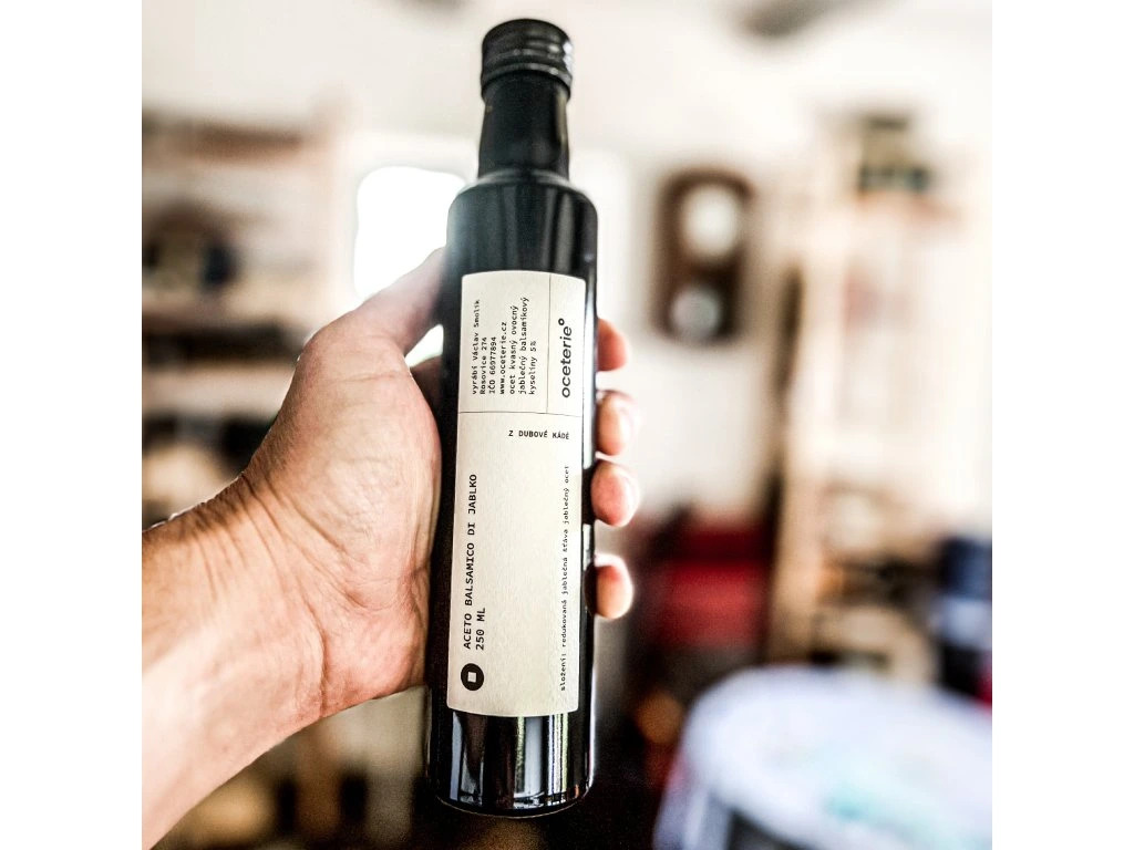 616_balsamico-z-dubove-kade-di-jablko