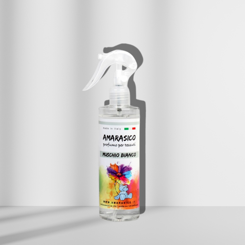 AMARASICO Sprej na bielizeň Muschio Bianco Objem: 250 ml