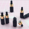 Skleněná lahvička s pipetou 30 ml - černá matná