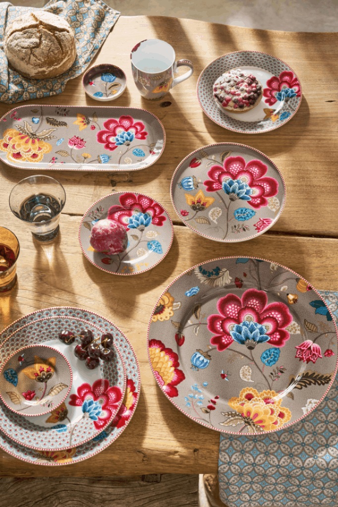 🌸 Jaro na vašem stole: objevte Blooming Tales