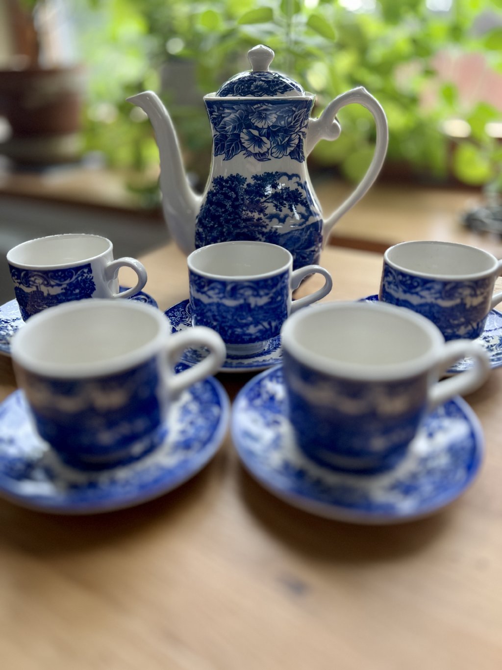 Sada vintage porcelánu BROADHURST Staffordshire