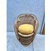 8422 4 vintage proutene kreslo peacock wicker chair s vysokym operadlem