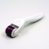 mikrojehlickovy valecek na osetreni obliceje a tela 4v1 white 4 in 1 micro needle roller 227399809123217