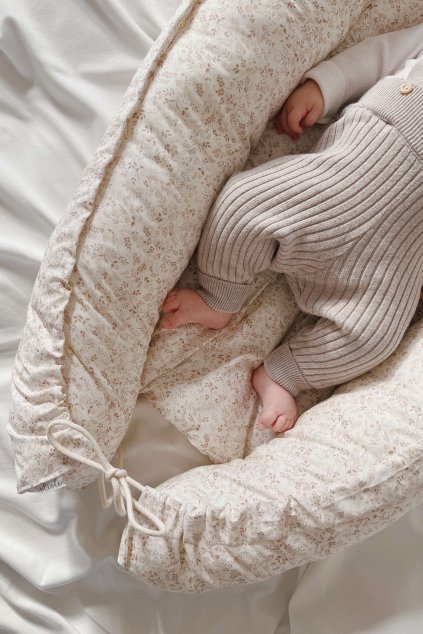 5A9EF9A7 EF43 4B0B 884B D8F6C9533408