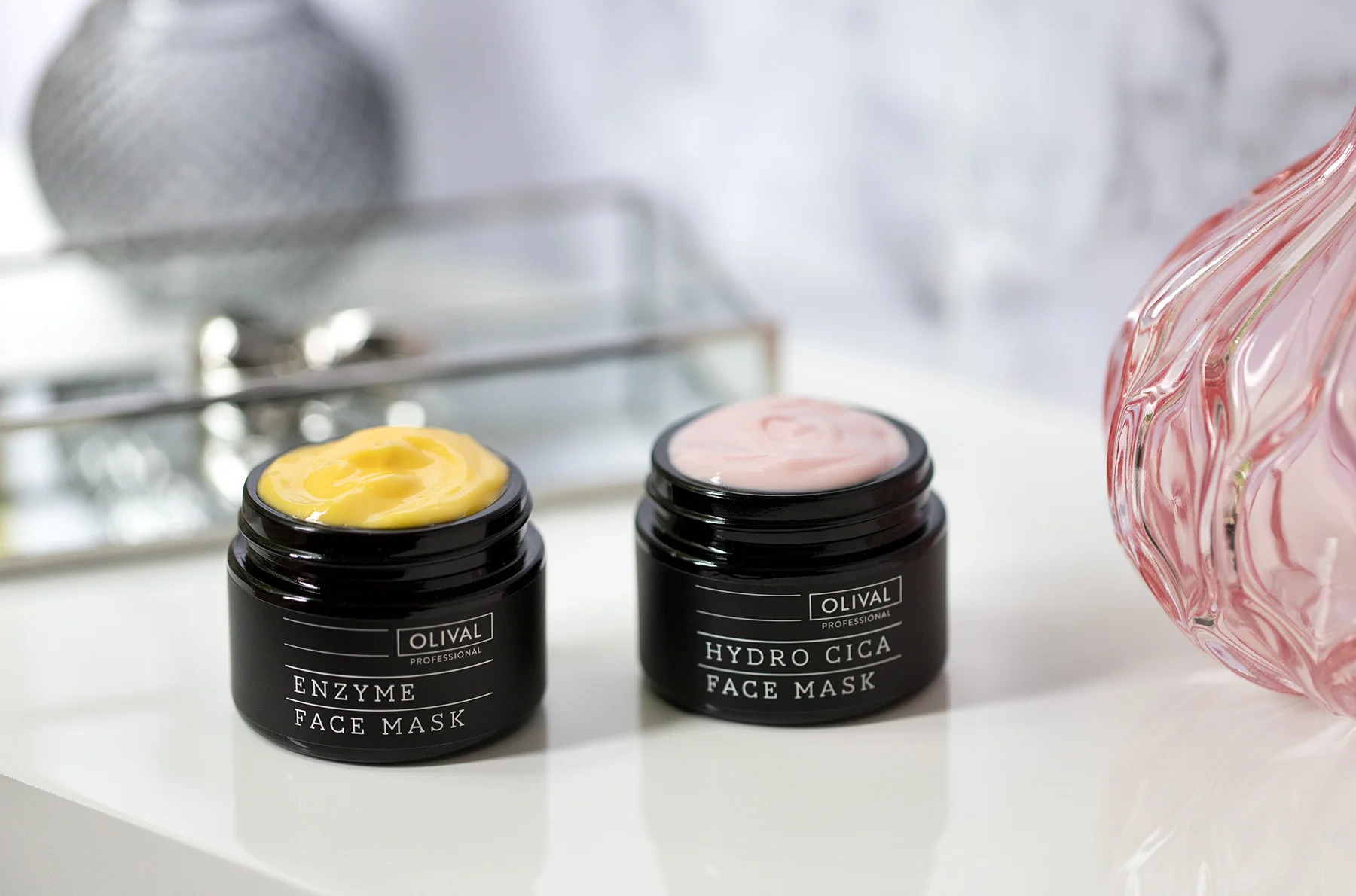 2 masky pro hydrataci a exfoliaci nově v sekci Professional