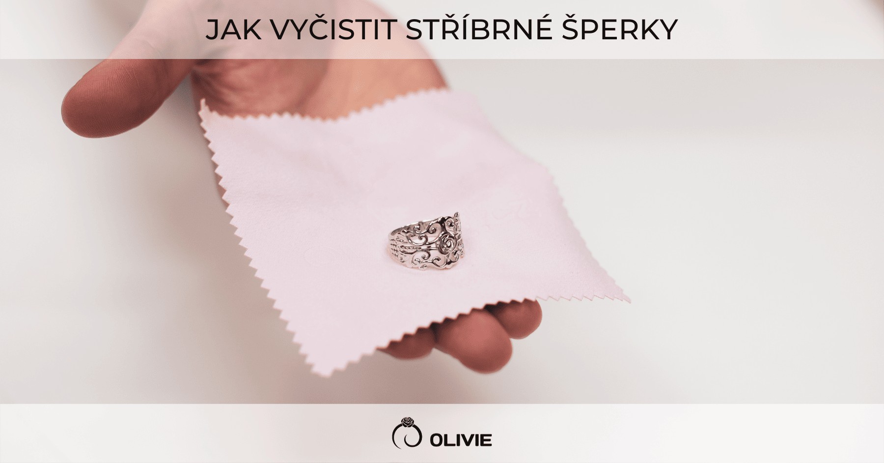 Jak čistit stříbrné šperky OLIVIE.cz