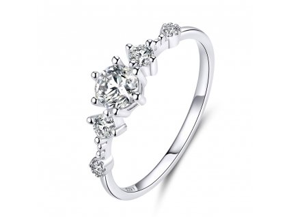 Stříbrný zásnubní prsten od OLIVIE. Nejkrásnější dárek pro ženu.