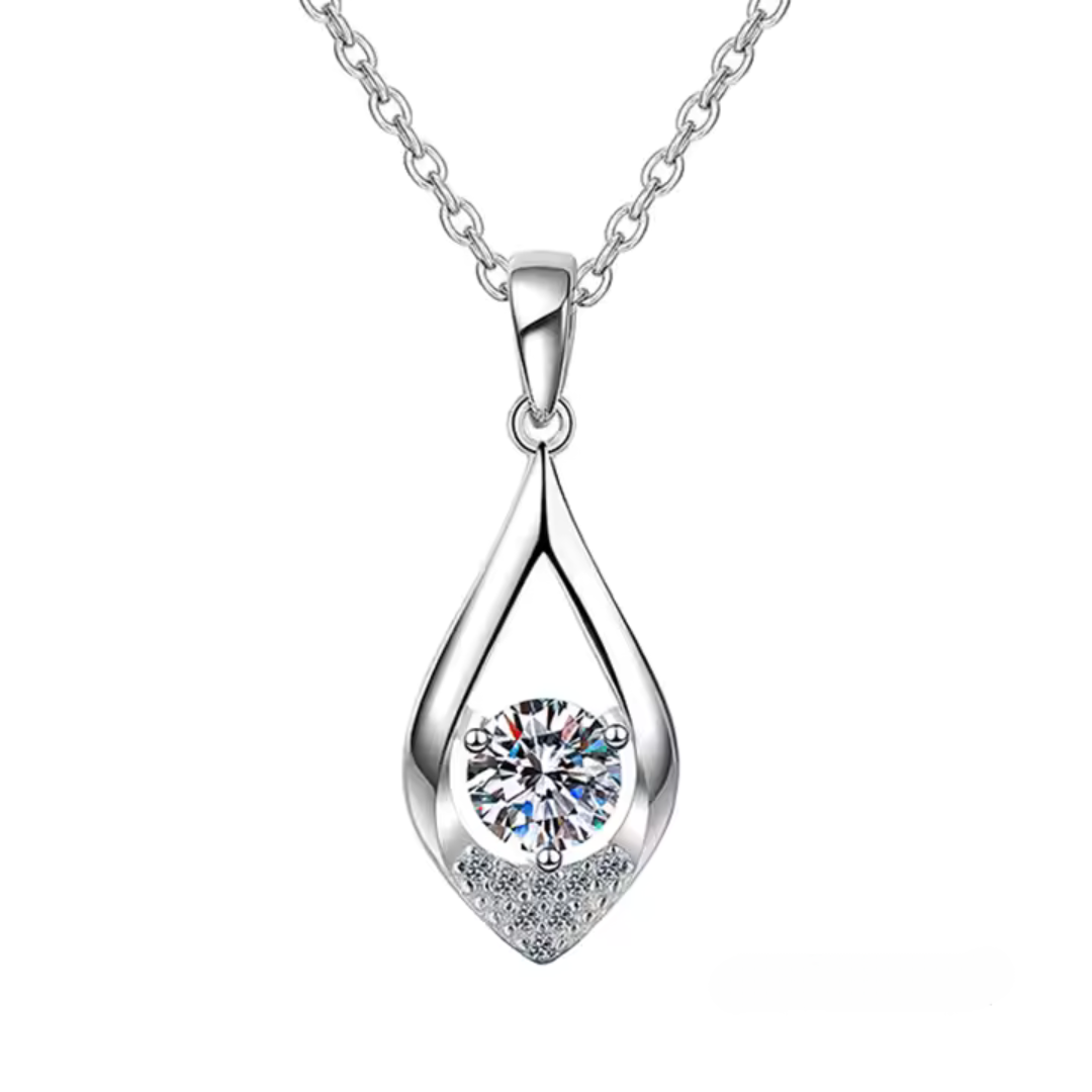 Olivie Stříbrný náhrdelník 1ct 6,5mm MOISSANITE 9311 Ag 925; ≤3,3 g.