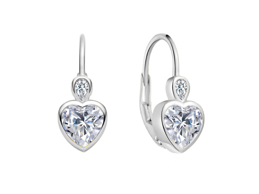 Olivie Dětské stříbrné náušnice SRDÍČKO 10011