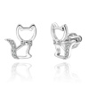 Roztomilé stříbrné náušnice na šroubek KOČKA od OLIVIE.cz. Krásný dárek pro holky k Vánocům nebo narozeninám. Nejoblíbenější motiv náušnic - KOČKA.