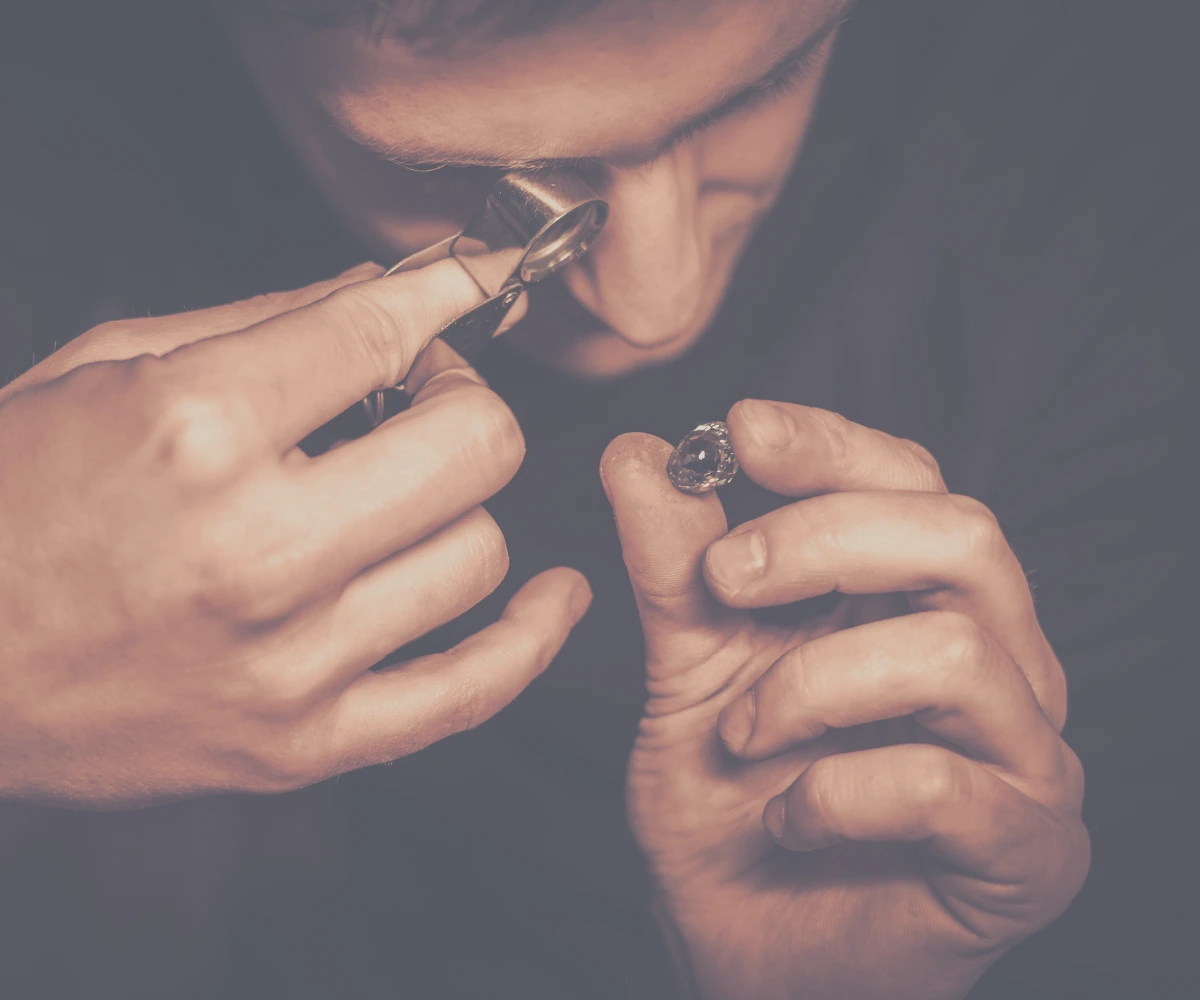 Pravidla soutěže - Uhodni drahokam a získej slevu