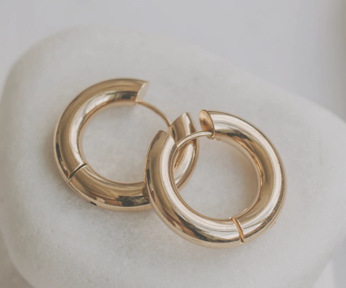 Ryzost zlata: Co znamená 14k, 18k a 24k a jak ovlivňuje kvalitu šperku?