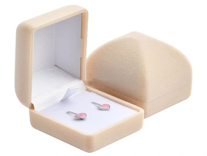 Dárková sametová krabička na náušnice KRÉMOVÁ