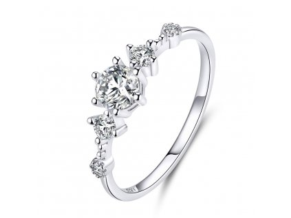 Strieborný zásnubný prsteň od OLIVIE. Najkrajší darček pre ženu.