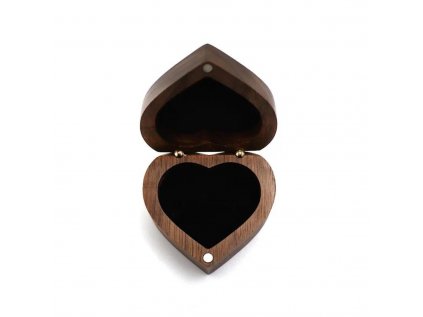 Drevená romantická rustikálna krabička SRDCE ORECH pre prsteň alebo náušnice. Strieborníctvo OLIVIE.