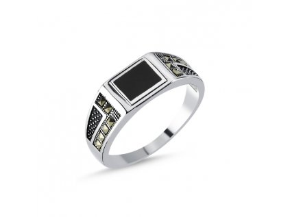 Pánsky luxusný strieborný prsteň MARKAZIT zo strieborníctva OLIVIE.