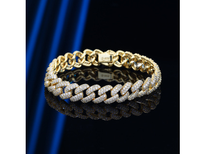 Unikátny svadobný luxusný strieborný náramok GOLD je pozlátený 18K zlatom s viacvrstvovým pokovovaním od OLIVIE.