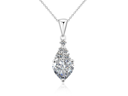 Strieborný náhrdelník 1ct MOISSANITE SRDCE od Olivie.