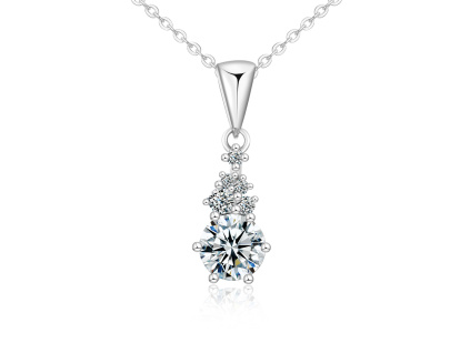 Strieborný náhrdelník MOISSANITE od Olivie.