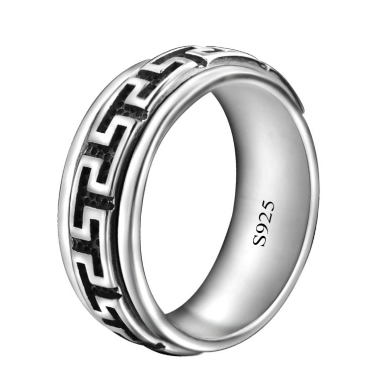 E-shop Olivie Strieborný prsteň OBRUČ S PÁSKOM 5883 Veľkosť prsteňov: 10 (EÚ: 62-64) Ag 925; ≤5,9 g.