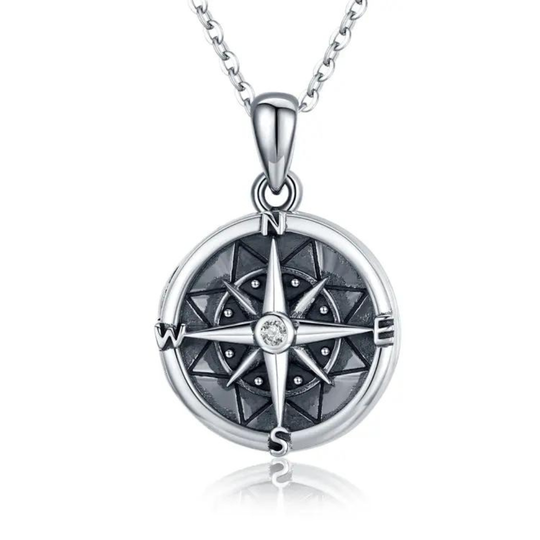 E-shop Olivie Strieborný náhrdelník KOMPAS 8483 Ag 925; ≤6,8 g.