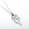 Strieborný náhrdelník ANJEL so srdiečkom.