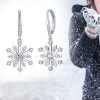 Strieborné náušnice SNEHOVÁ VLOČKA od OLIVIE. Darček na Vianoce pre priateľku, partnerku, manželku.