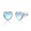 Strieborné náušnice MESIAČNY KAMEŇ v tvare srdca nájdete v strieborníctve u OLIVIE.cz