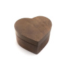 Drevená romantická rustikálna krabička SRDCE ORECH pre prsteň alebo náušnice. Strieborníctvo OLIVIE.