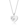 Strieborný náhrdelník pre mamičku SRDCE S NOŽIČKAMI zo strieborníctva OLIVIE.
