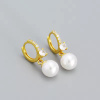 Strieborné náušnice s perlou GOLD