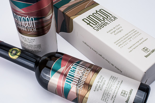 Packaging_aceite_ecologico_al_margen_peq