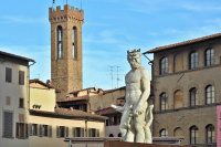 Socha Neptuna na Piazza della Signoria