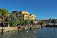   Sirmione