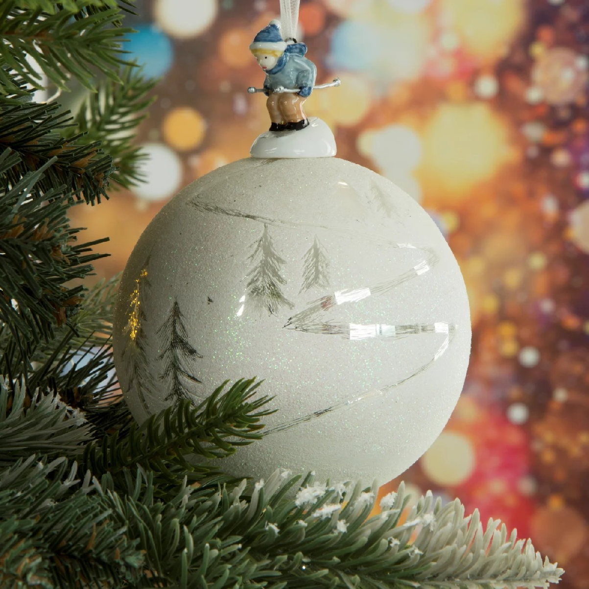 ArtFir Vianočná dekorácia BANKA 212 | sklenená biela/strieborná 10 cm