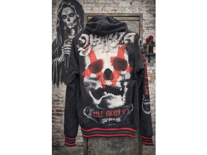 17822061 760E 4439 9131 CB308F4298B6