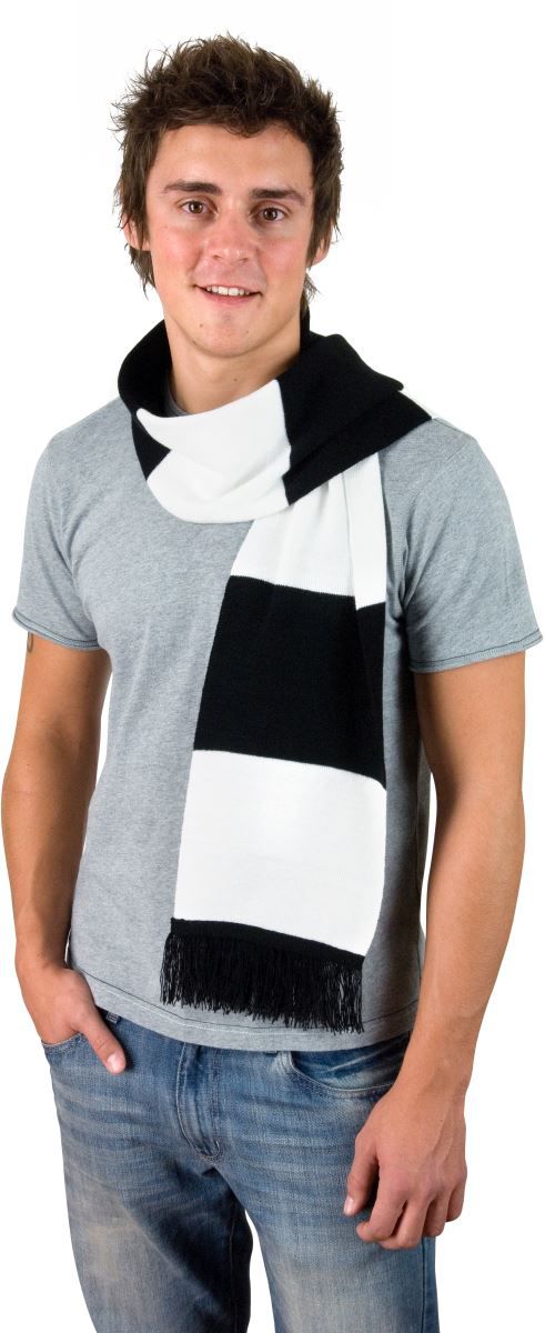 PR_28146X_result-winter-essentials_r-146x_black_white_FRONT_4528dca6-9675-4efb-9e76-5c6598e08783_web