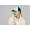5panelová trucker čepice Rapper světle mátová, černá na modelu