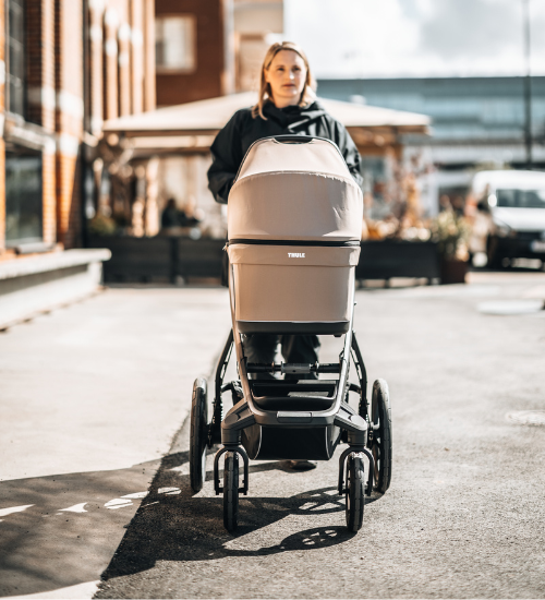 THULE Urban Glide 3 Tinted Taupe - mobil