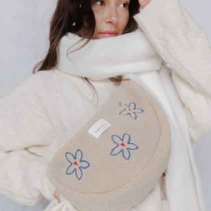 STUDIO NOOS Crossbody ledvinka Teddy Flower Heart